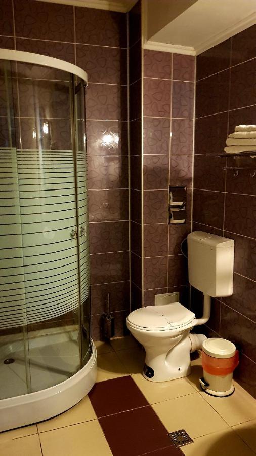 Asia Hotel Тиргу-Жіу Екстер'єр фото
