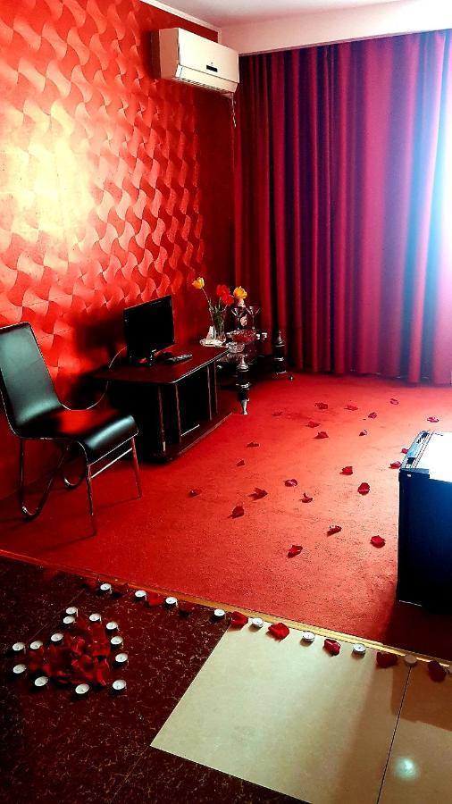 Asia Hotel Тиргу-Жіу Екстер'єр фото