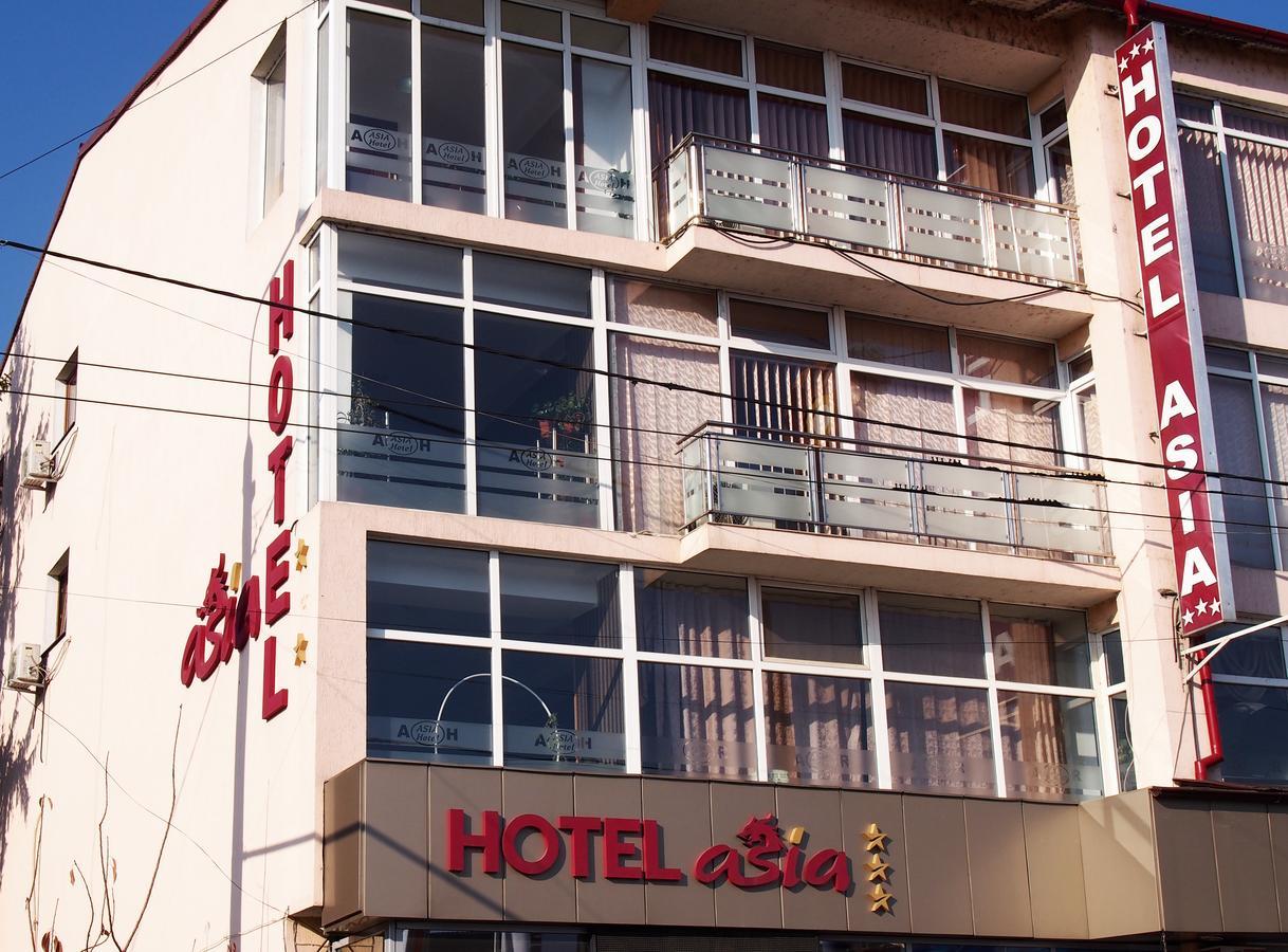 Asia Hotel Тиргу-Жіу Екстер'єр фото